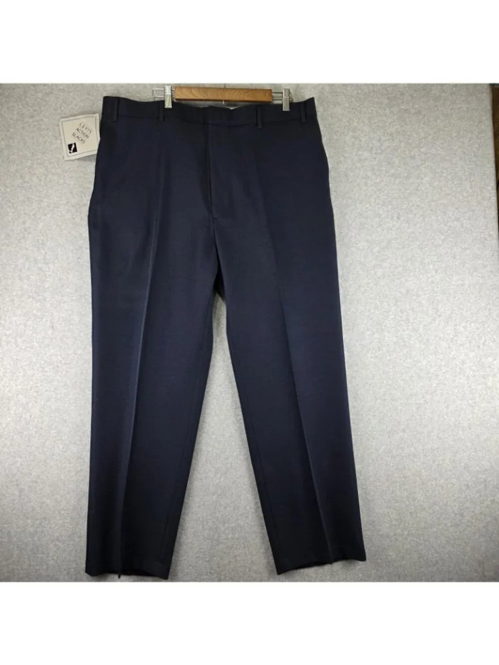 Levi's Action Slacks Pants Mens 42x32 Navy Blue Flat Front Dress Pants NWT
